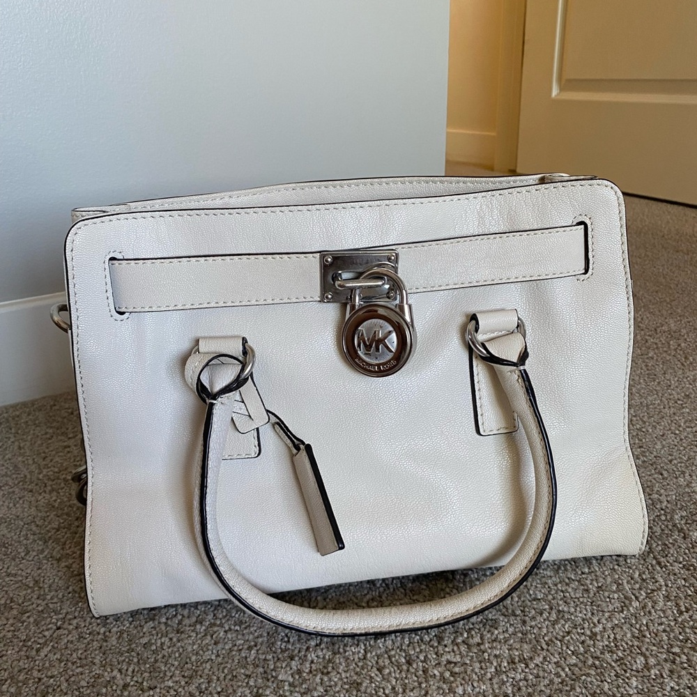Michael Kors Cream Bag/ with cross body strap